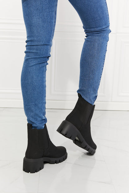 Bottes orthopédiques à la mode et de soutien