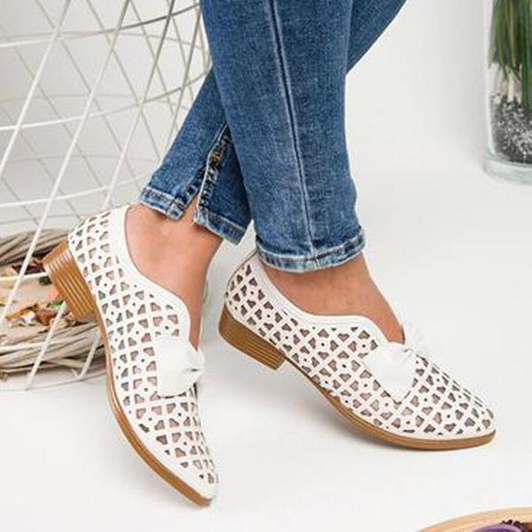 Nouvelles chaussures plates pointues à nœud papillon pour femmes