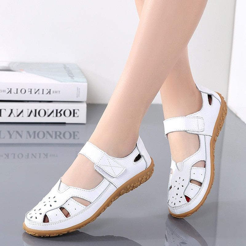 Womens Cut Flat Color Solid Sandals