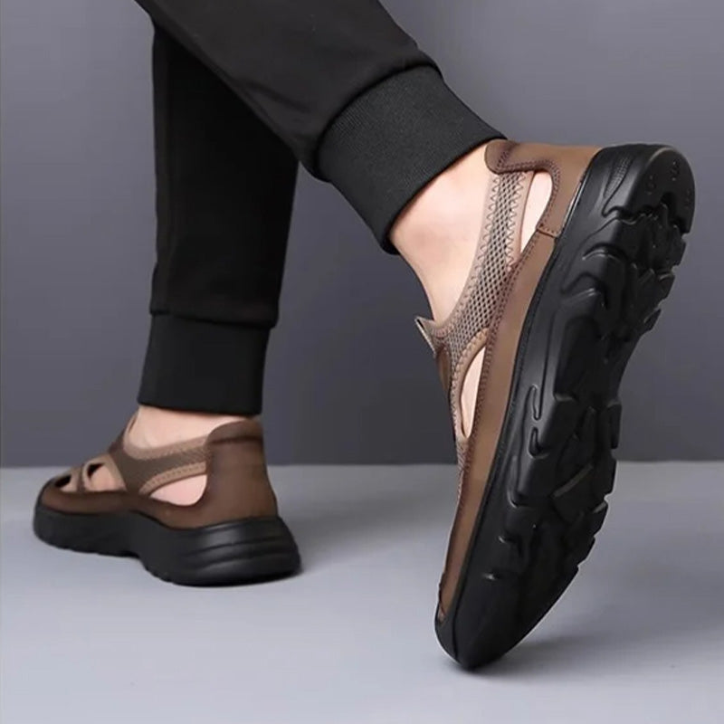 Sandales en cuir maillé pour hommes