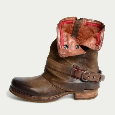 Bottes de soutien élégantes et détaillées